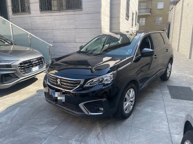 PEUGEOT 5008 BlueHDi 130 S&S EAT8 Business 