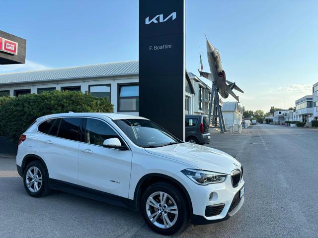 BMW X1 sDrive18d Advantage 