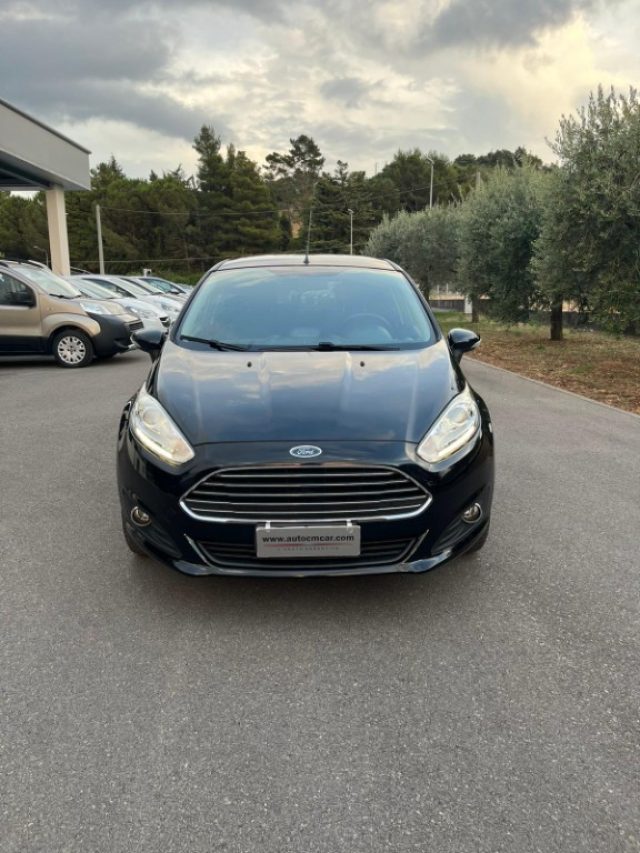 FORD Fiesta 1.4 5 porte Bz.- GPL Business 