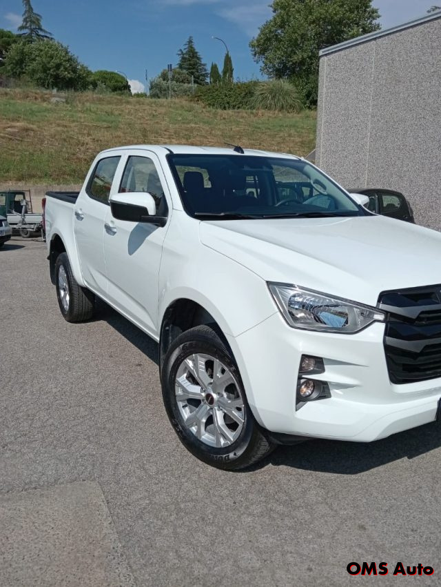 ISUZU D-Max Bianco pastello