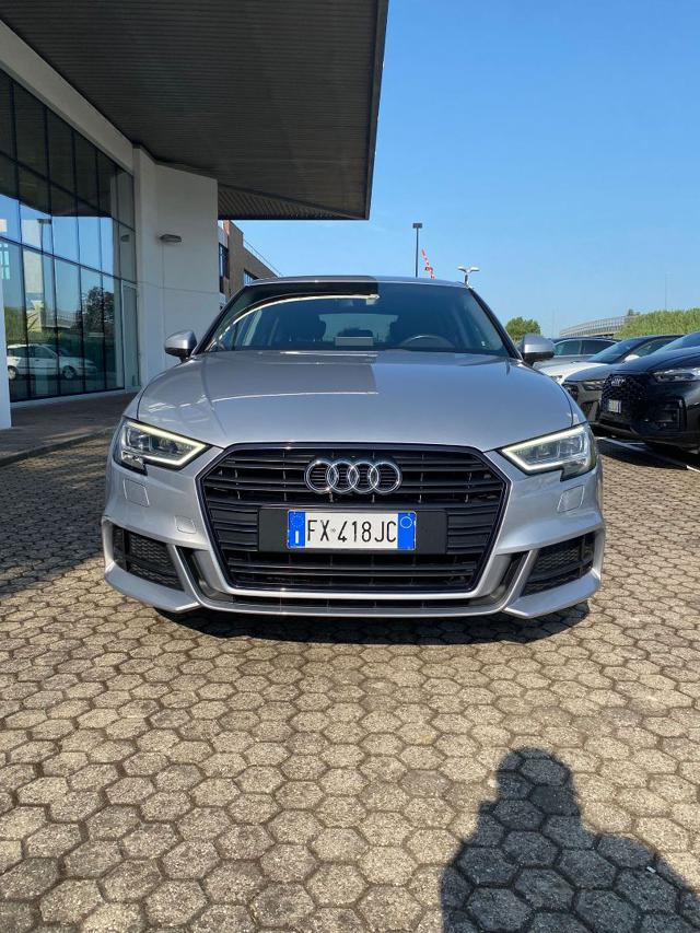 AUDI A3 SPB 35 TFSI COD S tronic Admired 