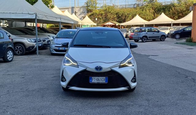 TOYOTA Yaris 1.5 Hybrid 5 porte Trend 'White Edition' 