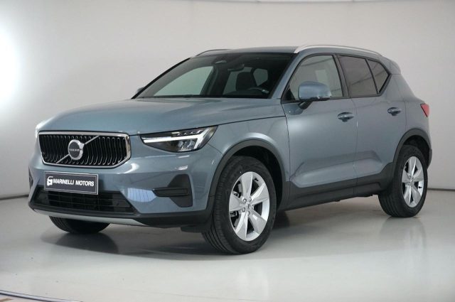 VOLVO XC40 B3 automatico Core 