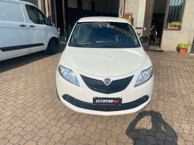 LANCIA Ypsilon 1.2 Gold 69cv my16 ok neopatentati 