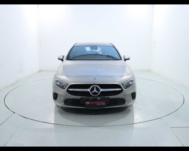 MERCEDES-BENZ A 180 d Business Extra 