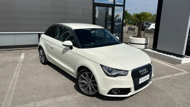 AUDI A1 Bianco pastello