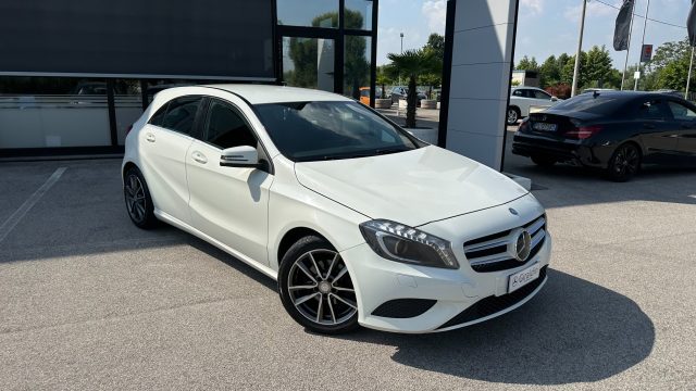 MERCEDES-BENZ A 180 Executive 