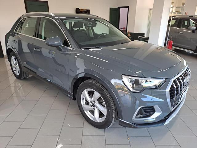 AUDI Q3 35 TDI S tronic Business Advanced Usato