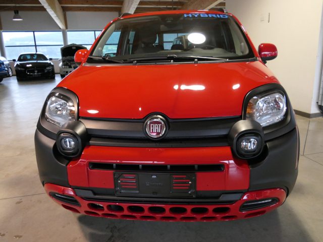 FIAT Panda Cross Rot pastell