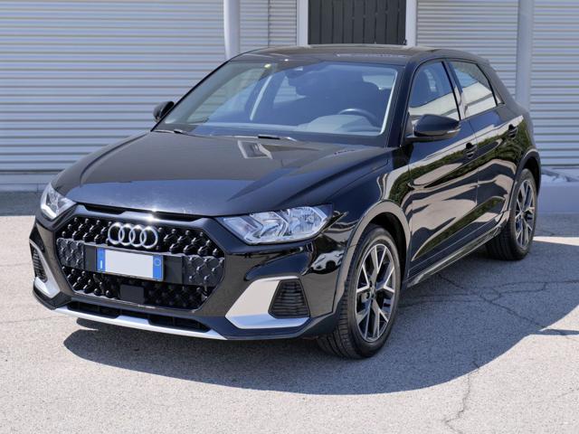 AUDI A1 Citycarver 1.0 (30) Tfsi 110cv S-tronic Admired 