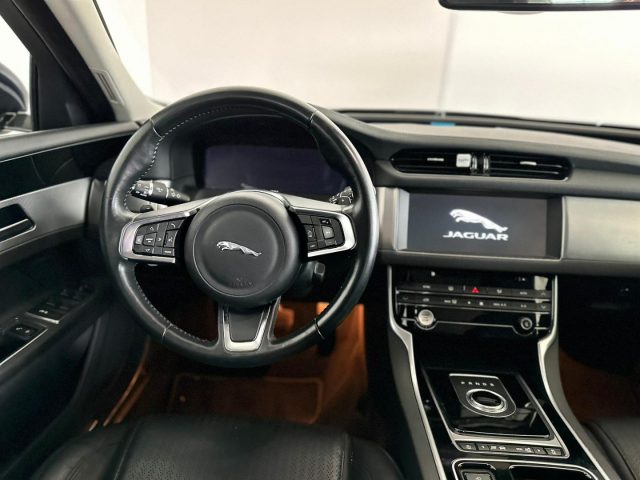 JAGUAR XF 2.0 D 180 CV AWD aut. Prestige 4X4 - 11