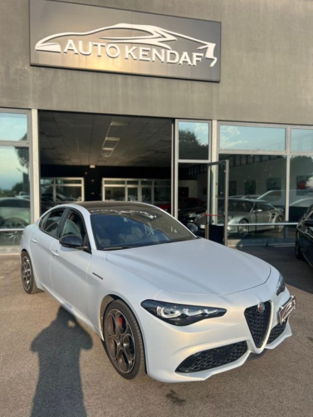 ALFA ROMEO Giulia 2.0 Turbo 280 CV AT8 AWD Q4 Competizione 