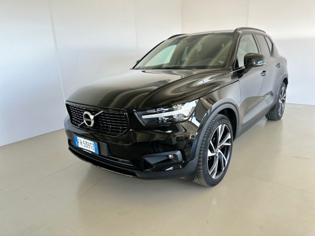 VOLVO XC40 D4 AWD Geartronic R-design 