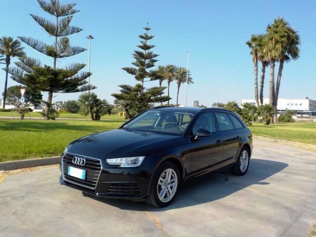 AUDI A4 Avant 2.0 TDI 150 CV S tronic Usato