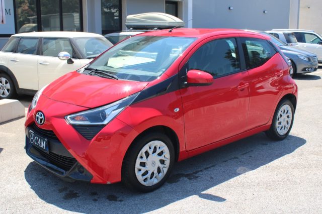 TOYOTA Aygo Connect 1.0 VVT-i 72CV 5 porte x-business 