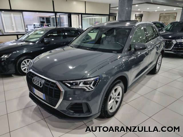 AUDI Q3 Grigio scuro metallizzato