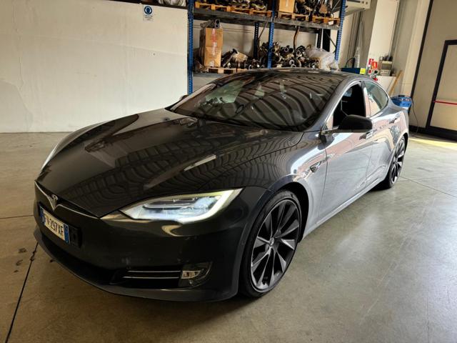 TESLA Model S 100kWh Performance Dual Motor AWD 