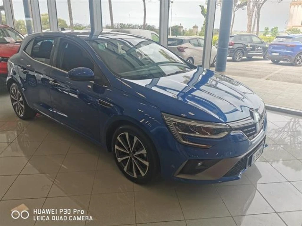 RENAULT Megane 1.6 E TECH Plug in Hybrid RS Line Auto - 8
