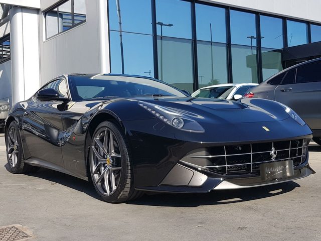 FERRARI F12 berlinetta 