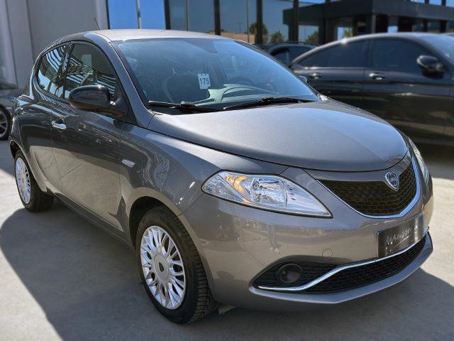 LANCIA Ypsilon 1.2 69 CV 5 porte Elefantino Blu 