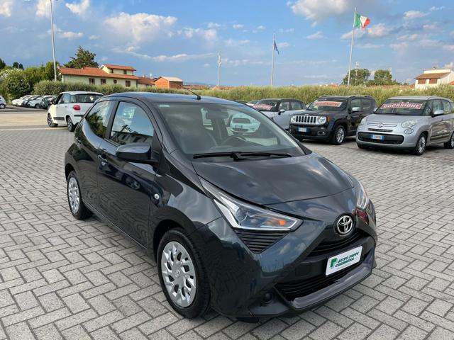 TOYOTA Aygo Connect 1.0 VVT-i 72CV 5 porte x-business MMT 