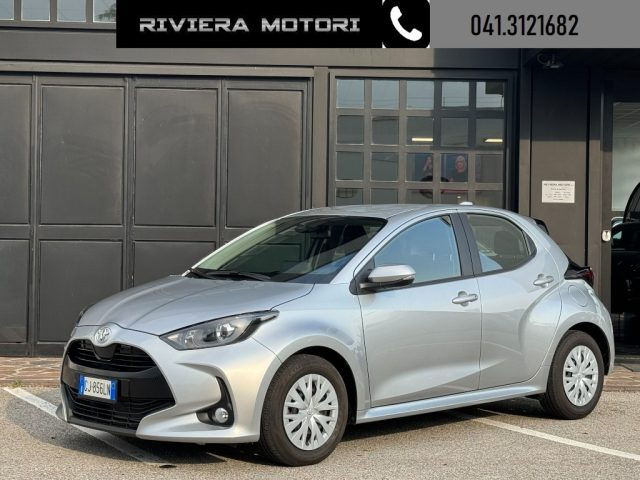 TOYOTA Yaris 1.0 5 porte Active 