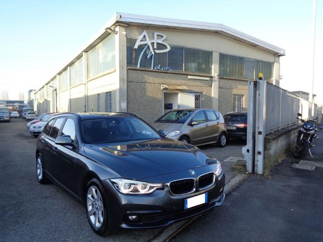 BMW 320 Grigio metallizzato