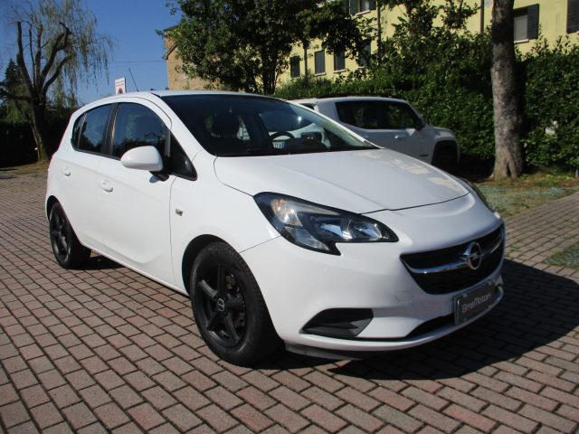 OPEL Corsa Bianco pastello