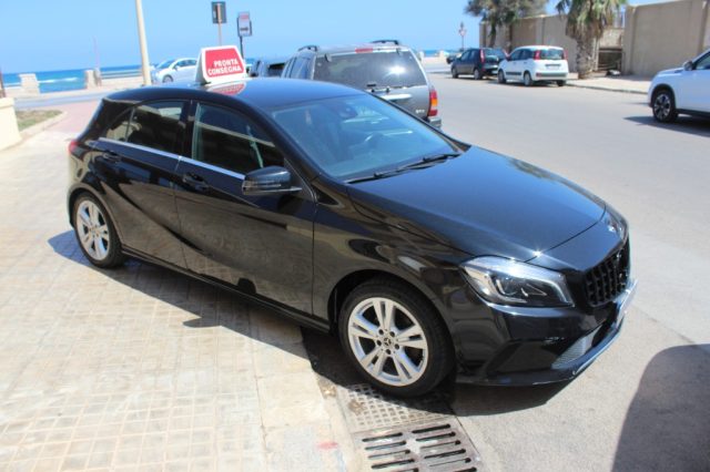 MERCEDES-BENZ A 180 d Automatic Sport 