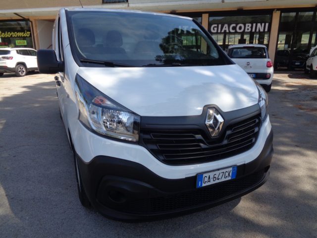 RENAULT Trafic T27 1.6 dCi 145CV EDC PC-TN Furgone ALLESTITO 