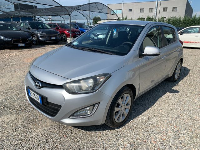 HYUNDAI i20 Grigio metallizzato