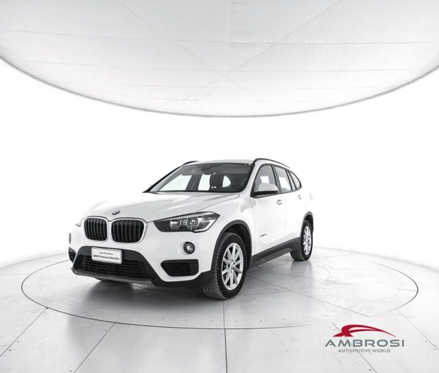 BMW X1 sDrive18d Advantage 