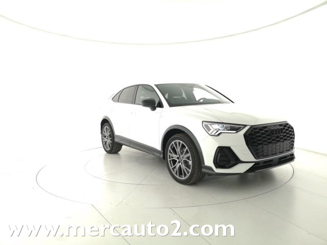 AUDI Q3 Bianco pastello