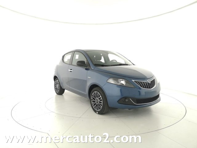 LANCIA Ypsilon Blu metallizzato