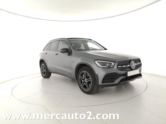 MERCEDES-BENZ GLC 300 Grigio metallizzato