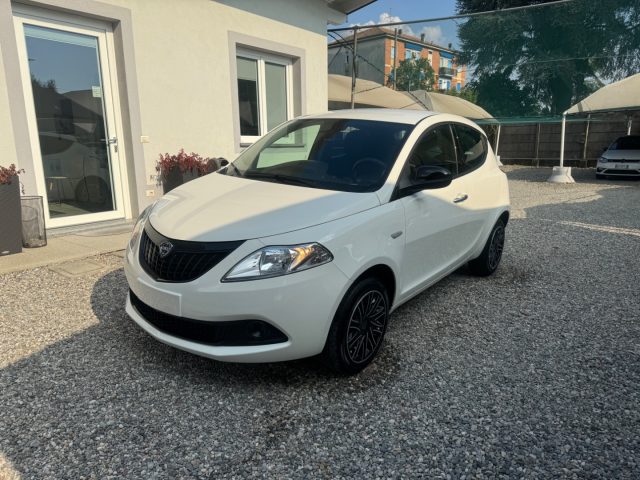 LANCIA Ypsilon 1.0 FireFly 5 porte S&S Hybrid Oro 