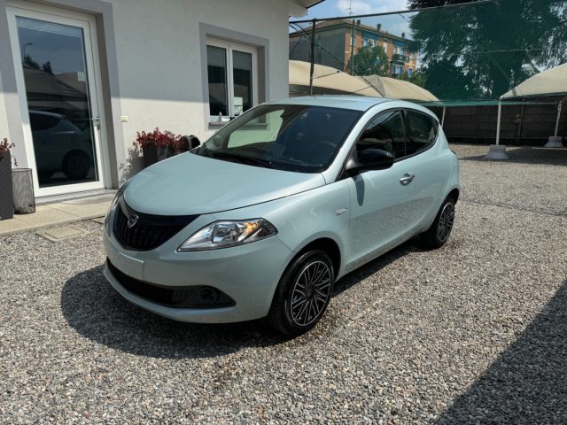 LANCIA Ypsilon 1.0 FireFly 5 porte S&S Hybrid Oro 