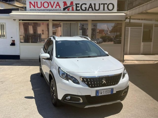 PEUGEOT 2008 PureTech 82 Allure 