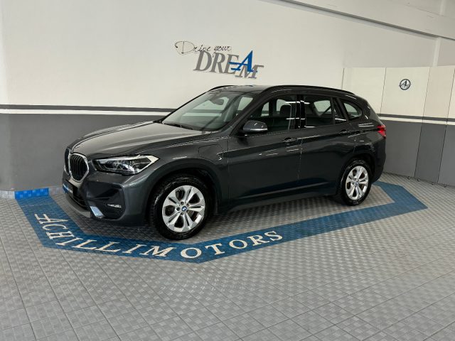 BMW X1 Mineralgrau metallizzato