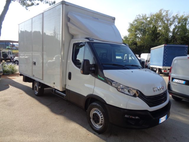 IVECO Daily 35S14N 3.0 CNG 3750 CENTINATO CON SPONDA IDRAULICA 