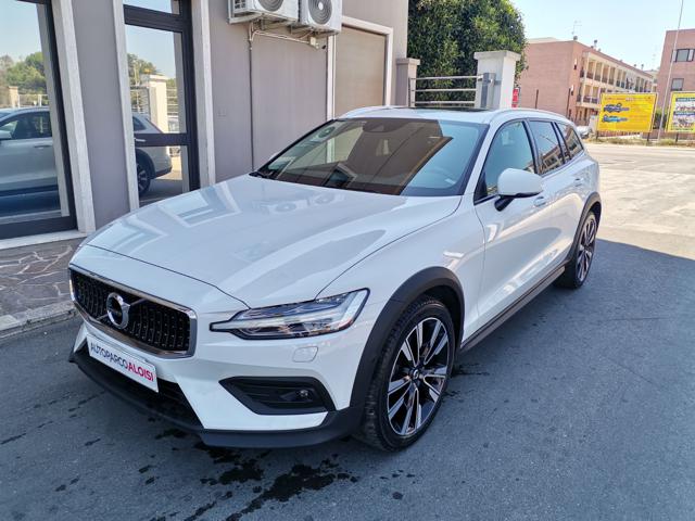 VOLVO V60 Cross Country D4 AWD Geartronic Business Plus 