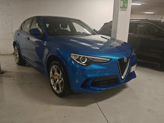 ALFA ROMEO Stelvio Blu metallizzato