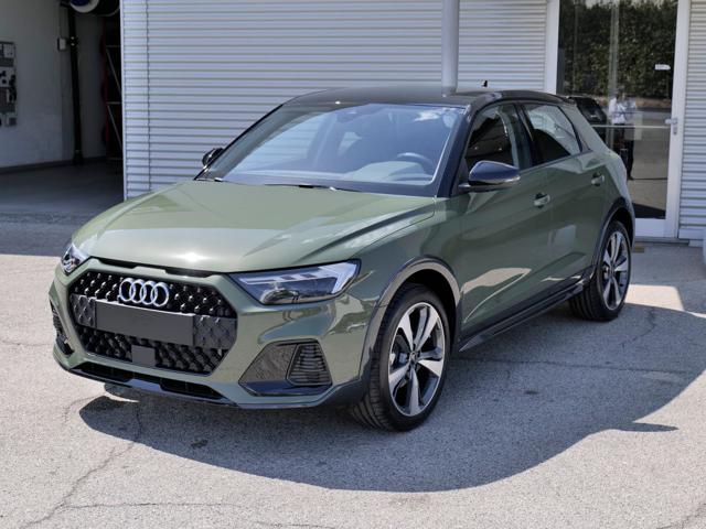 AUDI A1 Allstreet 1.0 Tfsi 110cv S-tr. Identity Contrast 