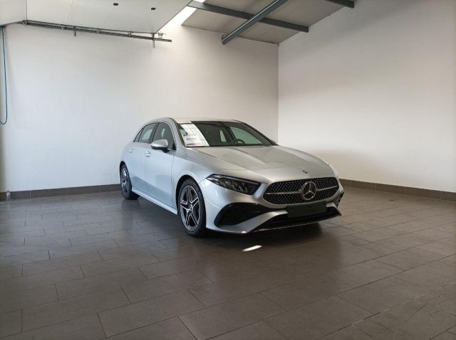 MERCEDES-BENZ A 200 d Automatic  AMG Line Premium 