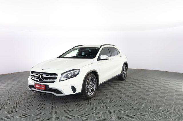 MERCEDES-BENZ CLA sse GLA GLA 220 d Automatic 4Matic Business Extra 