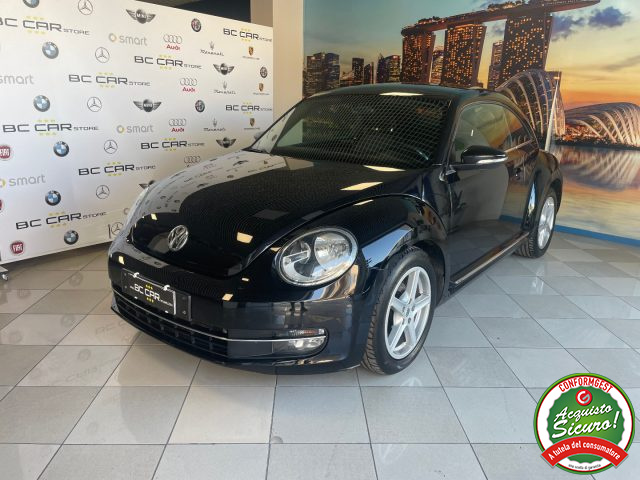 VOLKSWAGEN Maggiolino 1.6 TDI 105cv Design Usato