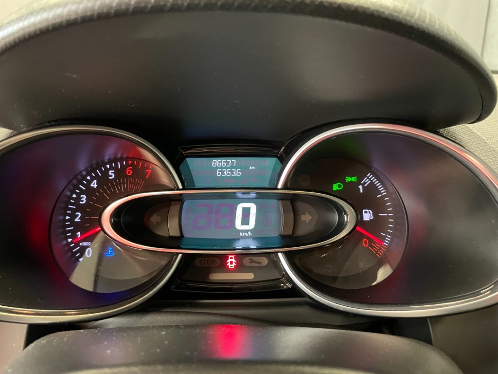 RENAULT Clio 0.9 TCE ENERGY  GPL 90CV MY18 - 23