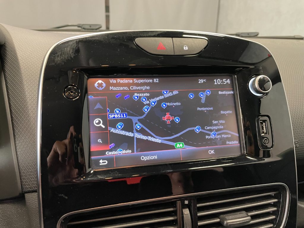 RENAULT Clio 0.9 TCE ENERGY  GPL 90CV MY18 - 26