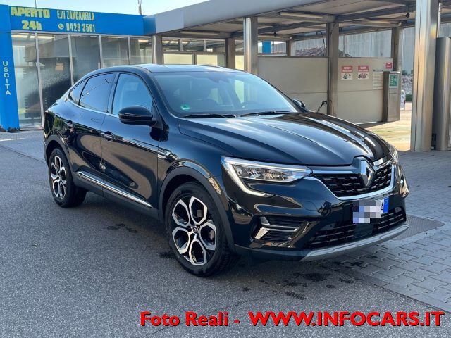 RENAULT Arkana Nero metallizzato