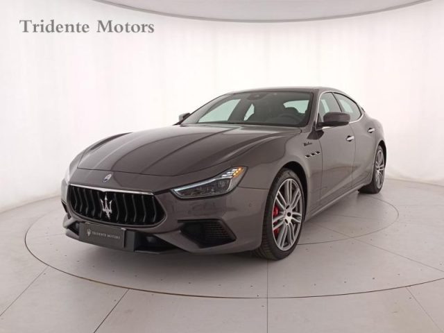 MASERATI Ghibli V6 Modena 